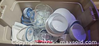 MaxSold Auction: Mixed Dinnerware and Glassware Lot - Bowls, Small Plates, Measuring Cup B - Brampton (Ontario, Canada) Estate Sale Online Auction - Upper Highlands Drive