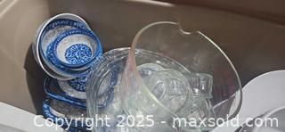 MaxSold Auction: Mixed Dinnerware and Glassware Lot - Bowls, Small Plates, Measuring Cup B - Brampton (Ontario, Canada) Estate Sale Online Auction - Upper Highlands Drive