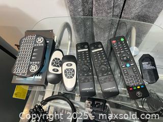 MaxSold Auction: Mixed lot of small portable electronics (GoPro, Motorola, Sony) B - Brampton (Ontario, Canada) Estate Sale Online Auction - Upper Highlands Drive