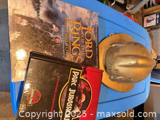 MaxSold Auction: Mixed Lot of Toys, Collectibles & Sports Gear — Wilson, Thomas B - Brampton (Ontario, Canada) Estate Sale Online Auction - Upper Highlands Drive