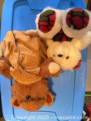 MaxSold Auction: Mixed Lot of Toys, Collectibles & Sports Gear — Wilson, Thomas B - Brampton (Ontario, Canada) Estate Sale Online Auction - Upper Highlands Drive