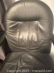 MaxSold Auction: Office Chair And Foot Stand C - Brampton (Ontario, Canada) Estate Sale Online Auction - Upper Highlands Drive