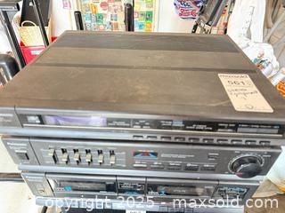 MaxSold Auction: Panasonic SA-H50 / SL-H50B Stacked Mini Stereo System B - Brampton (Ontario, Canada) Estate Sale Online Auction - Upper Highlands Drive