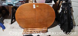 MaxSold Auction: Wood Oval Dining Table with Removable Turned Legs B - Brampton (Ontario, Canada) Estate Sale Online Auction - Upper Highlands Drive