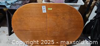 MaxSold Auction: Wood Oval Dining Table with Removable Turned Legs B - Brampton (Ontario, Canada) Estate Sale Online Auction - Upper Highlands Drive