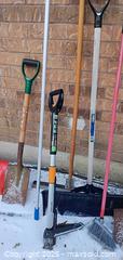 MaxSold Auction: Yard & Garden Tools Lot — Shovels, Broom, Blower B - Brampton (Ontario, Canada) Estate Sale Online Auction - Upper Highlands Drive