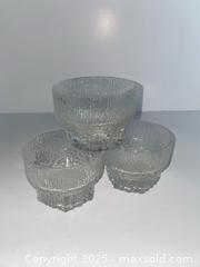 MaxSold Auction: Glass Dessert Bowls - Toronto (Ontario, Canada) SELLER MANAGED Downsizing Online Auction - Bathurst Street (CONDO)