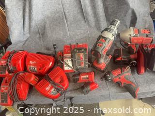 MaxSold Auction: Milwaukee cordless drill and charger lot - Halton Hills (Ontario, Canada) SELLER MANAGED Downsizing Online Auction - Barber Drive