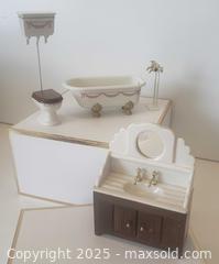 MaxSold Auction: Vintage dollhouse bathroom tub, faucets, toilet with water tank and sink cabinet - Toronto (Ontario, Canada) SELLER MANAGED Downsizing Online Auction - Davisville Avenue (CONDO)