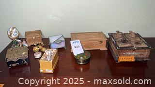 MaxSold Auction: Jewelry Boxes &#38; More - Cupertino (California, USA) PARTNER MANAGED Estate Sale Online Auction - Maria Rosa Way