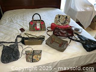MaxSold Auction: The Purse Parade - Cupertino (California, USA) PARTNER MANAGED Estate Sale Online Auction - Maria Rosa Way