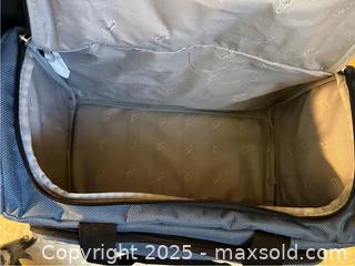 MaxSold Auction: 2 Duffel Bags - Point Edward (Ontario, Canada) PARTNER MANAGED Estate Sale Online Auction -  Michigan Avenue