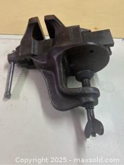 MaxSold Auction: Arbour Press, Jersey Clamp, Small Vices - Point Edward (Ontario, Canada) SELLER MANAGED Estate Sale Online Auction -  Michigan Avenue