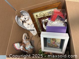 MaxSold Auction: Decor  - Point Edward (Ontario, Canada) SELLER MANAGED Estate Sale Online Auction -  Michigan Avenue