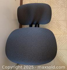MaxSold Auction: Ergonomic Kneeling Chair - Point Edward (Ontario, Canada) PARTNER MANAGED Estate Sale Online Auction -  Michigan Avenue