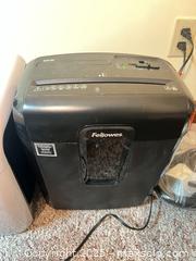 MaxSold Auction: Fellowes Powershred 8MC5 Micro-Cut Paper Shredder - Point Edward (Ontario, Canada) SELLER MANAGED Estate Sale Online Auction -  Michigan Avenue