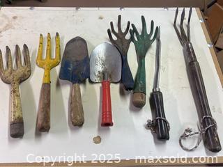 MaxSold Auction: Garden Hand Tools - Point Edward (Ontario, Canada) PARTNER MANAGED Estate Sale Online Auction -  Michigan Avenue