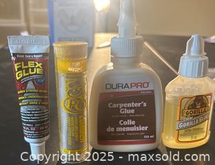 MaxSold Auction: Glue's, Putty's, Epoxy, Contact Cement, Silicone - Point Edward (Ontario, Canada) PARTNER MANAGED Estate Sale Online Auction -  Michigan Avenue