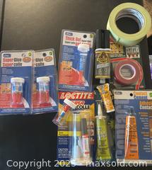 MaxSold Auction: Glue's, Putty's, Epoxy, Contact Cement, Silicone - Point Edward (Ontario, Canada) PARTNER MANAGED Estate Sale Online Auction -  Michigan Avenue