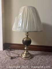 MaxSold Auction: Ott-Lite White Floor Lamp - Point Edward (Ontario, Canada) PARTNER MANAGED Estate Sale Online Auction -  Michigan Avenue