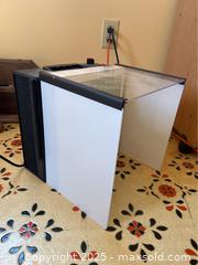 MaxSold Auction: Razaire 530 Portable Air Cleaner/Fume - Point Edward (Ontario, Canada) PARTNER MANAGED Estate Sale Online Auction -  Michigan Avenue