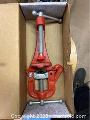 MaxSold Auction: RIDGID 775 Support Arm - Point Edward (Ontario, Canada) PARTNER MANAGED Estate Sale Online Auction -  Michigan Avenue
