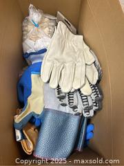 MaxSold Auction: Safety Gloves All Types - Point Edward (Ontario, Canada) PARTNER MANAGED Estate Sale Online Auction -  Michigan Avenue