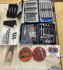 MaxSold Auction: Screwdriver Bits, Screwdriver Set - Point Edward (Ontario, Canada) PARTNER MANAGED Estate Sale Online Auction -  Michigan Avenue