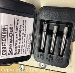 MaxSold Auction: Screwdriver Bits, Screwdriver Set - Point Edward (Ontario, Canada) PARTNER MANAGED Estate Sale Online Auction -  Michigan Avenue