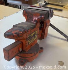 MaxSold Auction: Smart Bench Vice - Point Edward (Ontario, Canada) SELLER MANAGED Estate Sale Online Auction -  Michigan Avenue