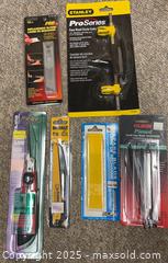 MaxSold Auction: Stanley Cutters, Dewalt Blades - Point Edward (Ontario, Canada) PARTNER MANAGED Estate Sale Online Auction -  Michigan Avenue