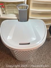 MaxSold Auction: Sterilite Ultra Wheeled Hamper, Starlite Grey Laundry Basket - Point Edward (Ontario, Canada) SELLER MANAGED Estate Sale Online Auction -  Michigan Avenue