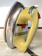 MaxSold Auction: Vintage General Electric (GE) Steam and Dry Iron - Point Edward (Ontario, Canada) SELLER MANAGED Estate Sale Online Auction -  Michigan Avenue