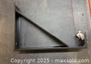 MaxSold Auction: Wall Ceiling Bracket - Point Edward (Ontario, Canada) PARTNER MANAGED Estate Sale Online Auction -  Michigan Avenue