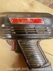 MaxSold Auction: Weller Model 8200 Universal Soldering Gun - Point Edward (Ontario, Canada) PARTNER MANAGED Estate Sale Online Auction -  Michigan Avenue
