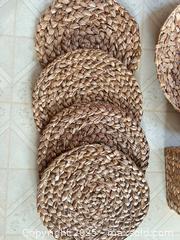 MaxSold Auction: Woven Water Hyacinth Placemats, Bowl Box With Lid - Point Edward (Ontario, Canada) PARTNER MANAGED Estate Sale Online Auction -  Michigan Avenue