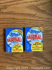 MaxSold Auction: (2) 1986 Topps sealed baseball packs - Kingston (Ontario, Canada) SELLER MANAGED Downsizing Online Auction -  Juniper Drive