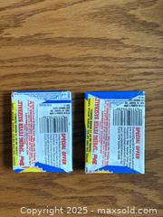 MaxSold Auction: (2) 1986 Topps sealed baseball packs - Kingston (Ontario, Canada) SELLER MANAGED Downsizing Online Auction -  Juniper Drive