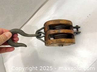 MaxSold Auction: Antique roller, bush block, and tackle pulley - Cocoa (Florida, USA) SELLER MANAGED Estate Sale Online Auction - Broadcast Court