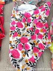 MaxSold Auction: Bathing suit lot - Cocoa (Florida, USA) SELLER MANAGED Estate Sale Online Auction - Broadcast Court