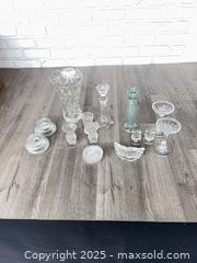 MaxSold Auction: Glass/Crystal decorative household lot - Cocoa (Florida, USA) SELLER MANAGED Estate Sale Online Auction - Broadcast Court