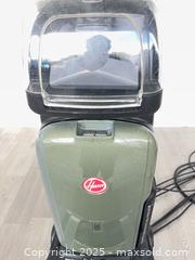 MaxSold Auction: Hoover embedded dirt finder, 12 amp motor green beans, clean vacuum cleaner - Cocoa (Florida, USA) SELLER MANAGED Estate Sale Online Auction - Broadcast Court