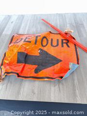 MaxSold Auction: Road detour sign right arrow - Cocoa (Florida, USA) SELLER MANAGED Estate Sale Online Auction - Broadcast Court