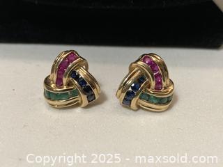 MaxSold Auction: 14KT Gold Earrings - North Vancouver (British Columbia, Canada) SELLER MANAGED Downsizing Online Auction - 14th Street West