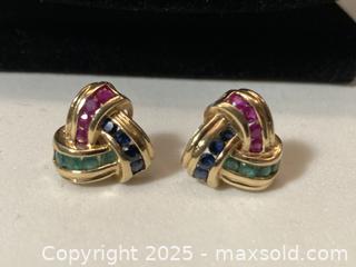 MaxSold Auction: 14KT Gold Earrings - North Vancouver (British Columbia, Canada) SELLER MANAGED Downsizing Online Auction - 14th Street West