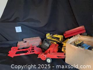 MaxSold Auction: Large Collection of Vintage Farm Equipment Metal Toy/Cars  - Arran-Elderslie (Ontario, Canada) PARTNER MANAGED Estate Sale Online Auction - George Street