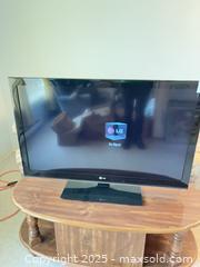 MaxSold Auction: LG Smart 42” TV  - Arran-Elderslie (Ontario, Canada) PARTNER MANAGED Estate Sale Online Auction - George Street