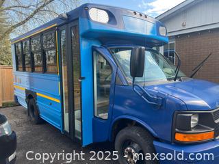 MaxSold Auction: 2012 Chev Automatic Mini Bus VIN:1GB3G2BG2C1156560 - Ottawa (Ontario, Canada) SELLER MANAGED Downsizing Online Auction -   Tenth Line Road