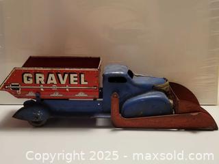 MaxSold Auction: Marx Sand + Gravel Toy Truck  - Belleville (Ontario, Canada) SELLER MANAGED Reseller Online Auction - Dundas Street East