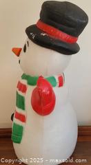 MaxSold Auction: Snowman Blowmold  - Belleville (Ontario, Canada) SELLER MANAGED Reseller Online Auction - Dundas Street East